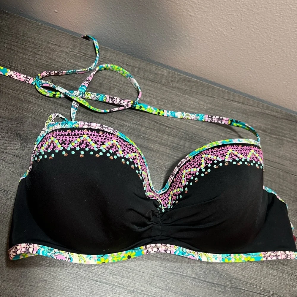 Victoria's Secret Black and Colorful Patterned Bikini Top - Picture 1 of 7